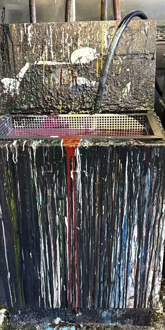 Bac de trempage peinture - avant/après décapage cryogénique — avant
